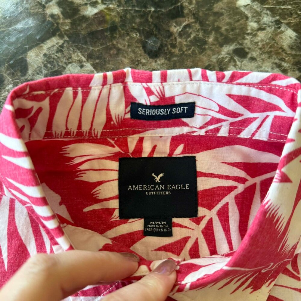 American Eagle Hawaiian Shirt Mens M Pink Tropical Resort Y2K Coastal 3258